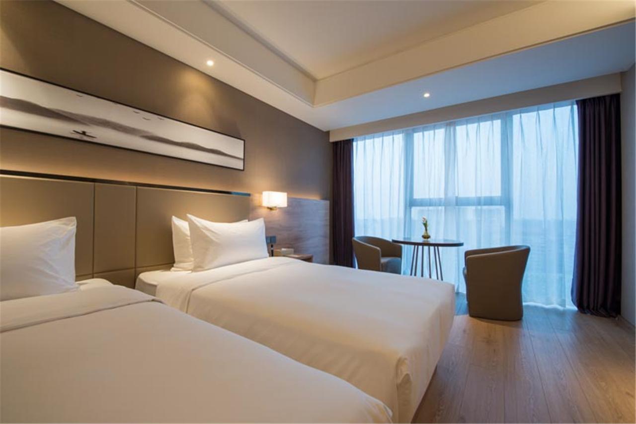 Mercure Yantai Golden Beach Bagian luar foto